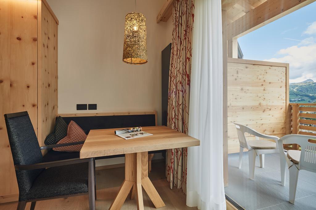 Mountain Hotel Mezdi Colfosco Εξωτερικό φωτογραφία