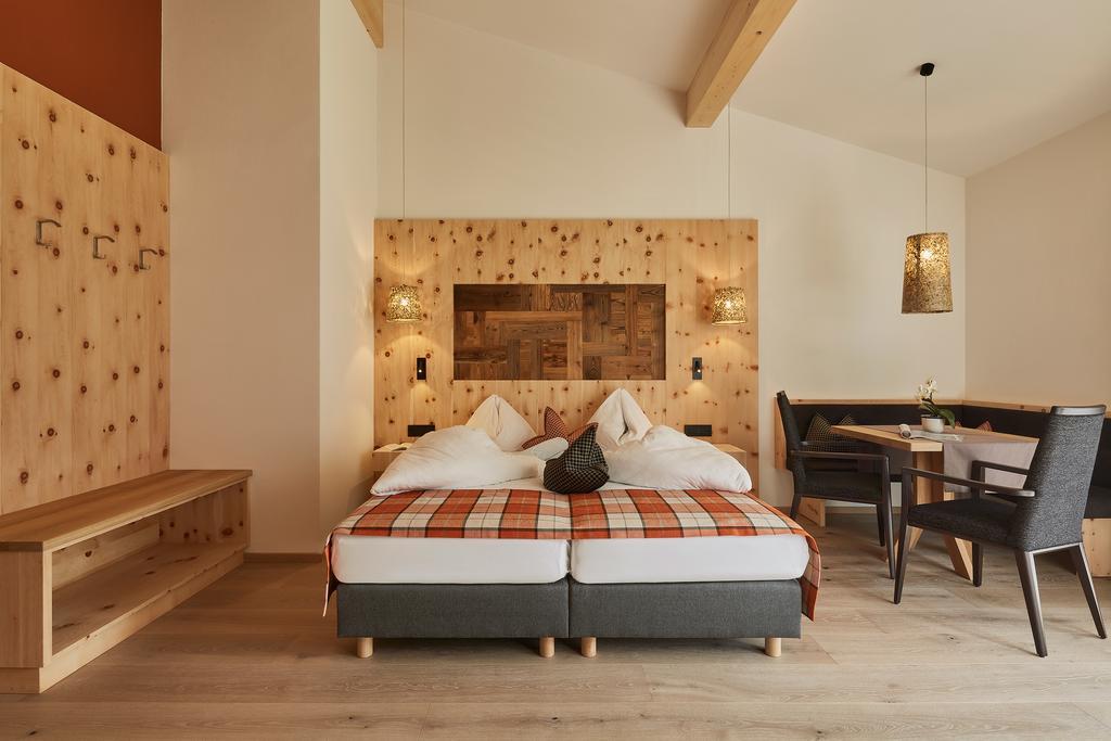 Mountain Hotel Mezdi Colfosco Εξωτερικό φωτογραφία