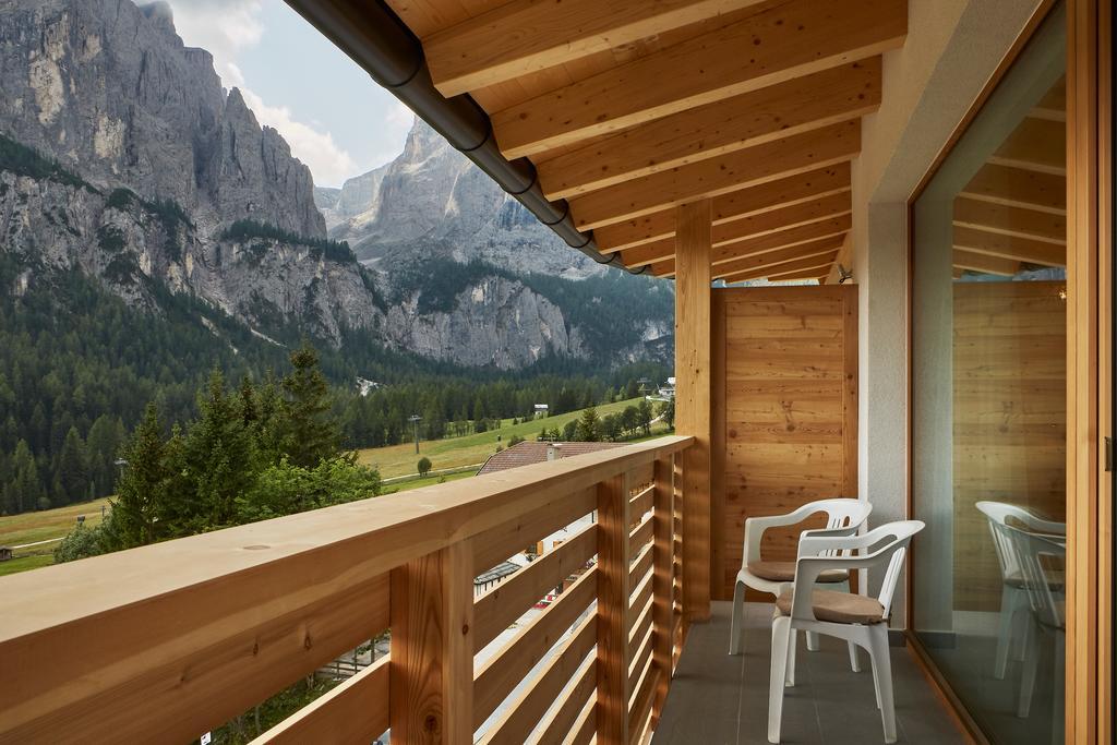 Mountain Hotel Mezdi Colfosco Εξωτερικό φωτογραφία